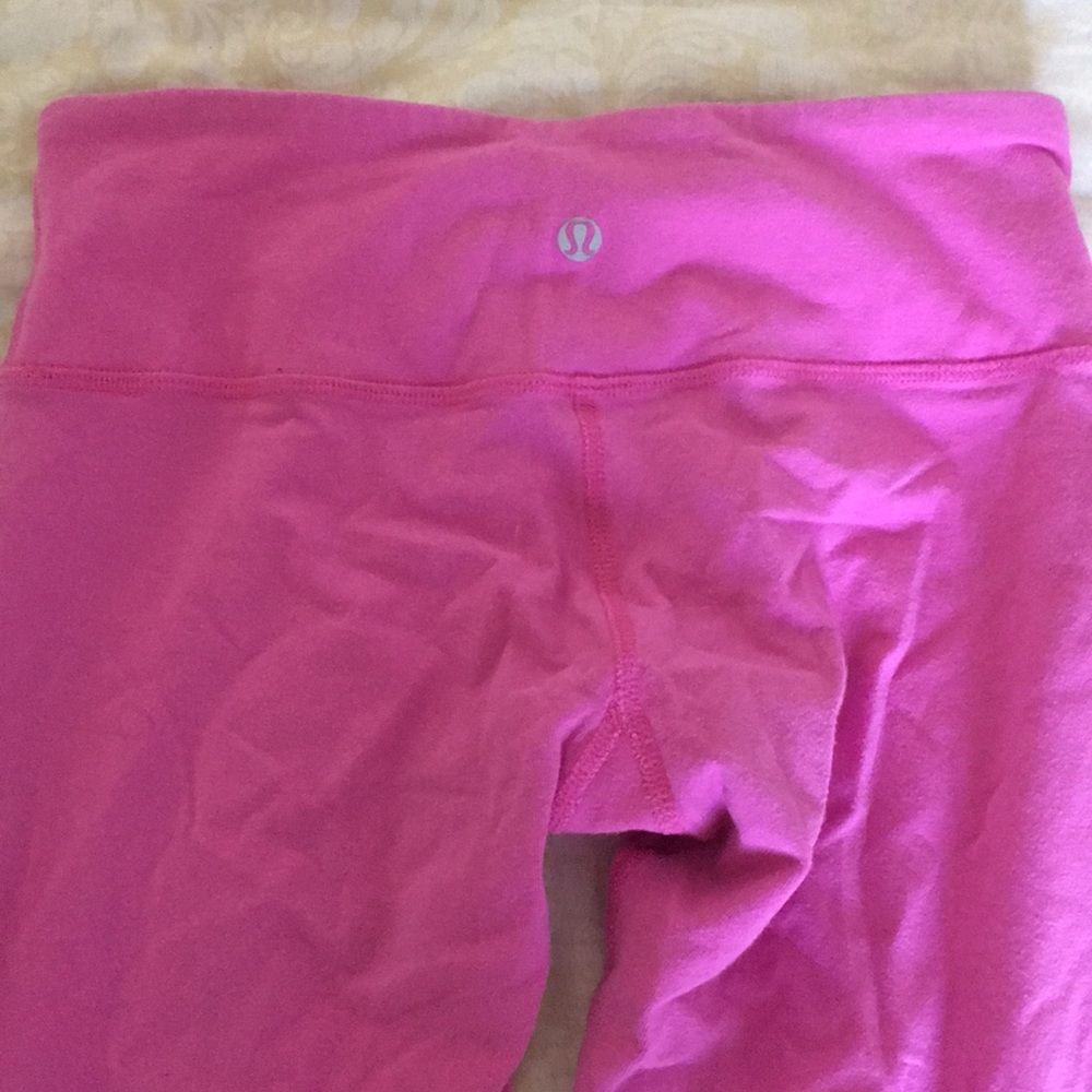 Lululemon pink yoga leggings